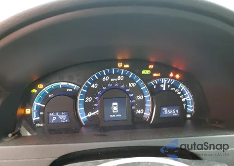 2013 Toyota Camry Hybrid из США, поврежденный, VIN 4T1BD1FK2DU089804